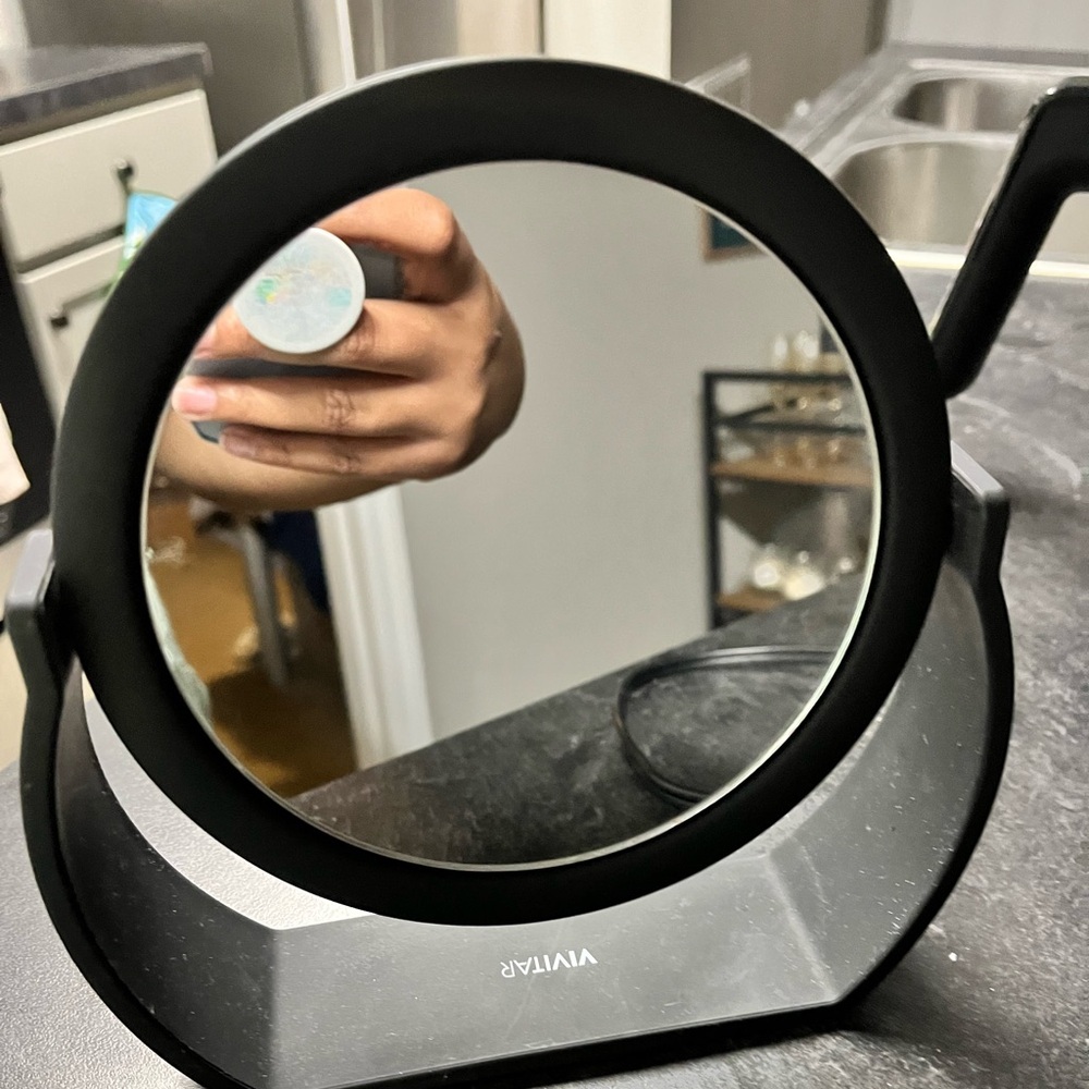 Black Make Up Vanity Mirror Swivel Magnification​